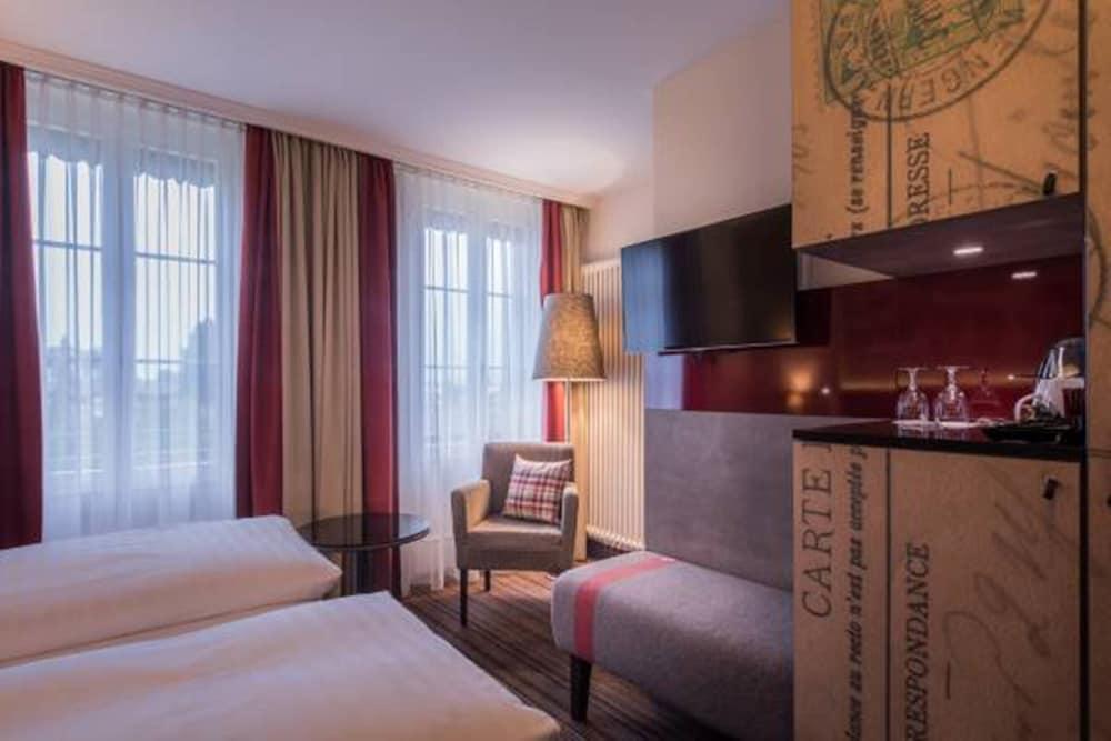 Hotel Ιντερλάκεν Εξωτερικό φωτογραφία